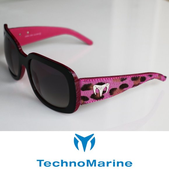 TechnoMarine Safari Sunglasses in Fuschia - Picture 4 of 13